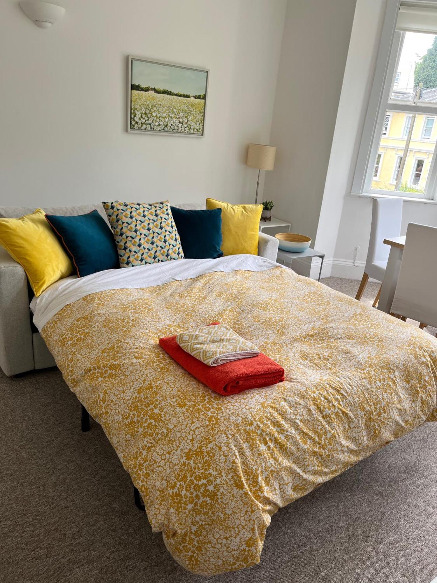 Tree Tops Apartment In Tunbridge Wells Экстерьер фото